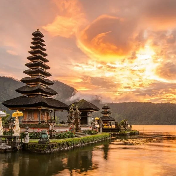 (Tours) - Elevate Your Travel Experience - 亚星官网